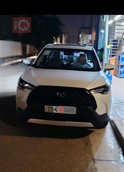 تۆیۆتا کۆرۆلا کرۆس